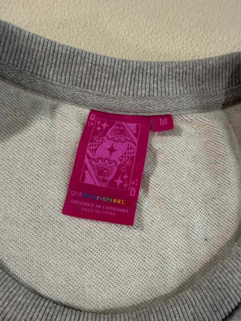 QUEEN OF SPARKLES Gray Crop Tee with Red, White & Blue Sequin USA - Picture 8 of 10